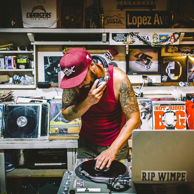 12071151_1528064187485246_1350010978_n